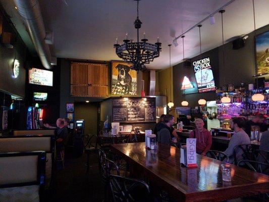 The most normal gay bar in Portland.   This is a place to bring friends, find parking, have conversation without loud music or crazy shows.