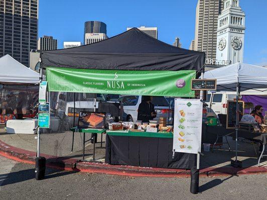 Ferry farmer's market, 10/8/22