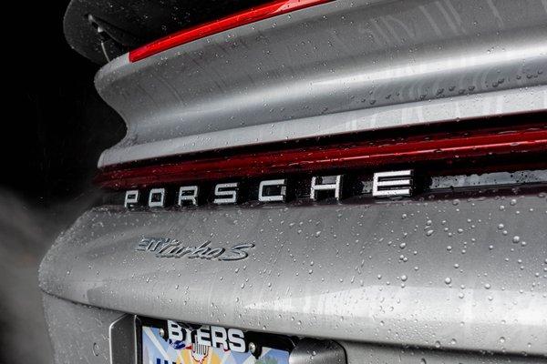 Porsche 911 Turbo S full exterior hand wash and touch-less dry