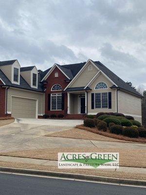 Acres of Green Landscape and Pressure Wash