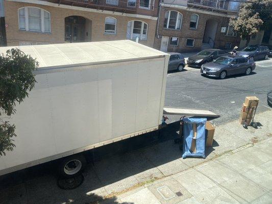 Loading the truck using special technique