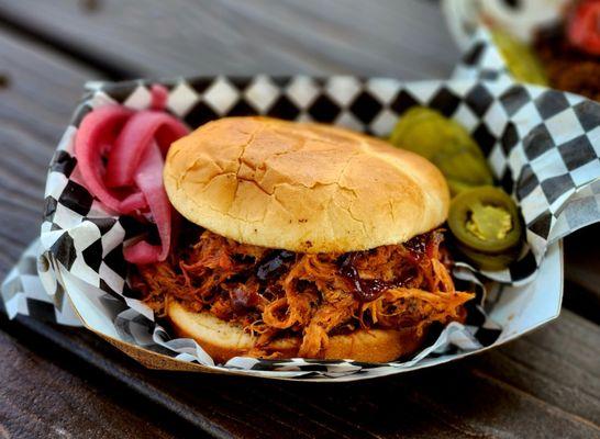 Pull pork is so delicious!! #exquisiteeatz #bbsandwich