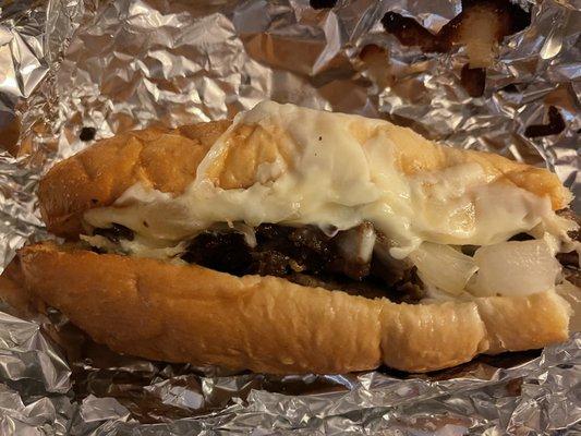 very yummy cheesesteak