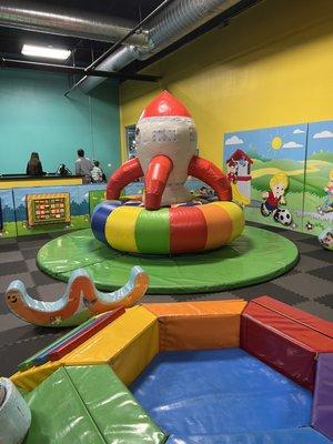 Toddlers "bounce" area