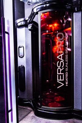 The fully-heated VersaPRO provides guests with a new level of comfort and results never before experienced from a sunless tan.