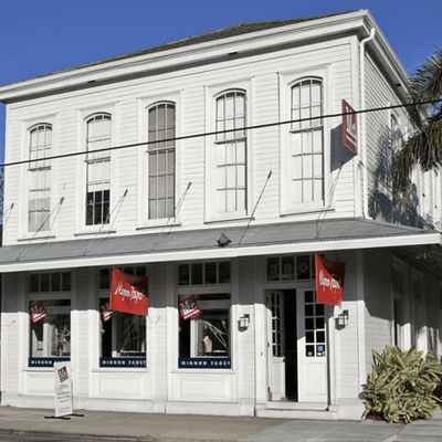 Mignon Faget gallery entrance on Magazine Street.