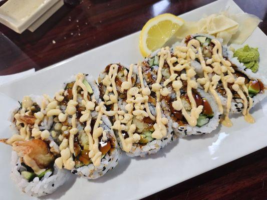 Tempura shrimp roll