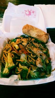 House Lo Mein Legit!  Beef Roll was legit! Very fresh, great tasting plate. The small plate was a huge serving!