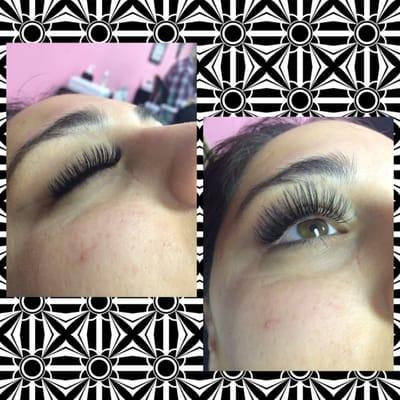 Volume eyelash extensions