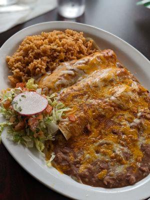 3 enchiladas with shredded beef and chicken