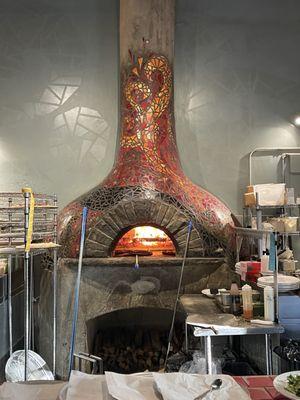 Wood fired pizza oven