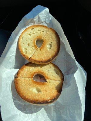 Honestly how do you forget the cream cheese .. on a plain bagel WITH cream cheese ‍ . Also my ice coffee was done wrong twice .