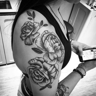 Flower tattoo by Shelly