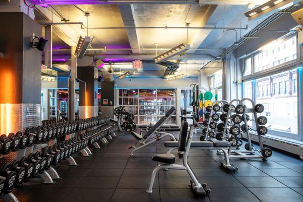 Crunch Fitness - 38th Street