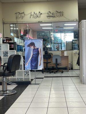 The inside of the salon ‍