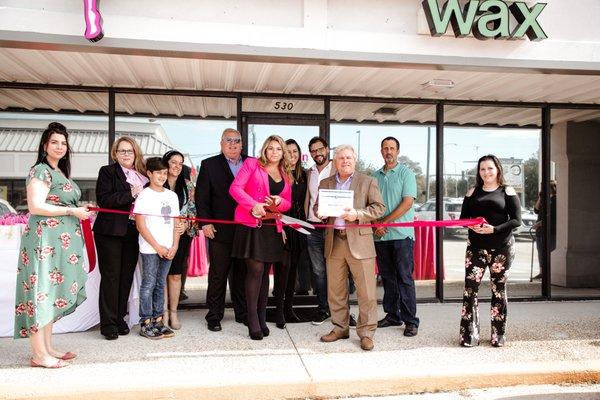 Bella's Beautiful Owner, Sonia cutting the Ribbon for Slidell's Grand Opening!