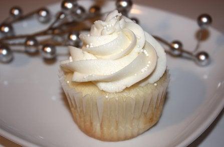 Wedding Day Cupcake from Scratch!