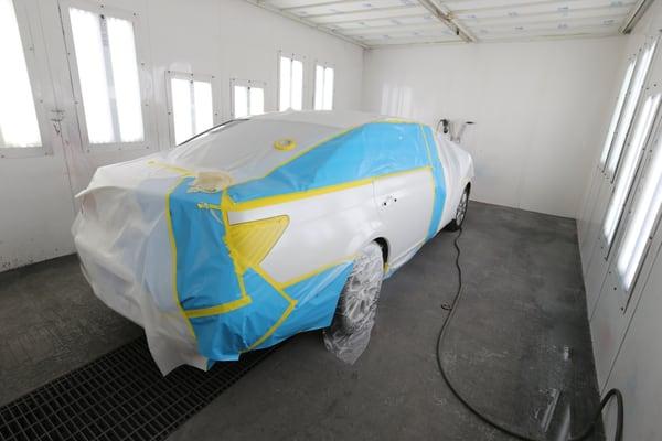 Our state-of-the-art Paint Booth offers accurate and factory-finished paint for any body needs in our Body Shop.