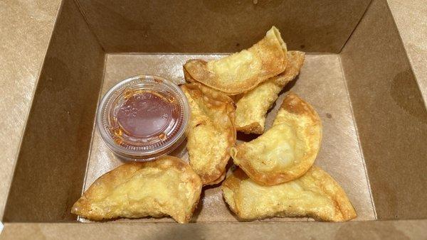 Crispy wonton (ground meat wrapped with wonton with sweet chili sauce)