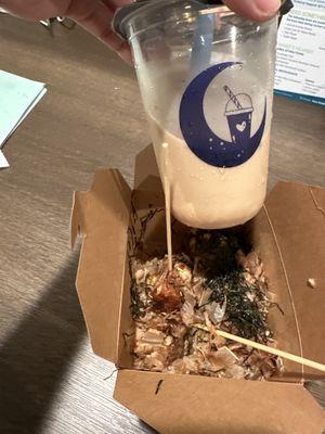 Takoyaki (6 pieces) ()milk tea