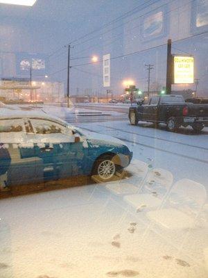 Snowy morning at collinsworth car care