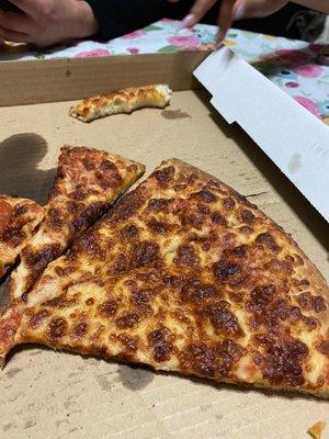 Burned Cheese pizza