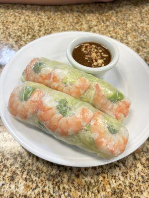 Shrimp spring rolls