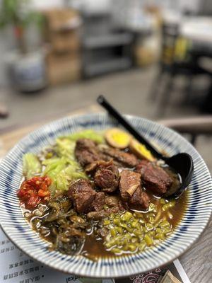 Beef rice noodle