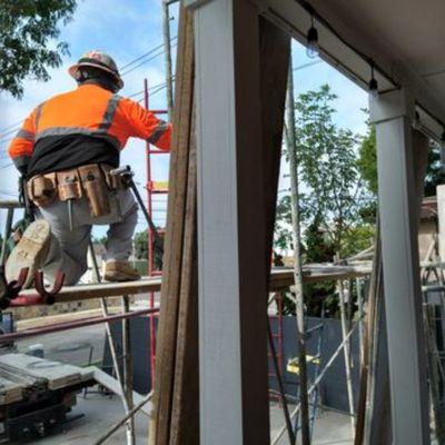 Scaffolding installation for fascia board replacement