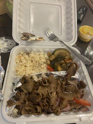 Lamb gyro platter