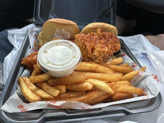 spicy chicken sliders with fries