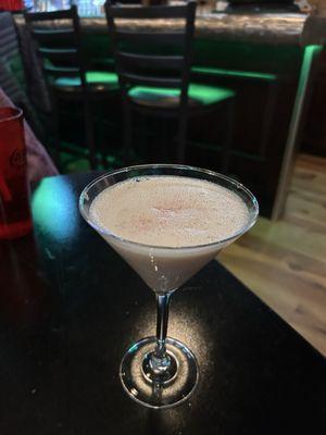 Christmas martini with peppermint vodka, vanilla vodka & frangelico