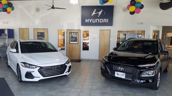 Team Hyundai - Inside the Dealership