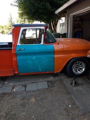 Shop truck - Lowered 2"