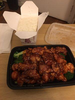 Sesame Chicken with steamed rice