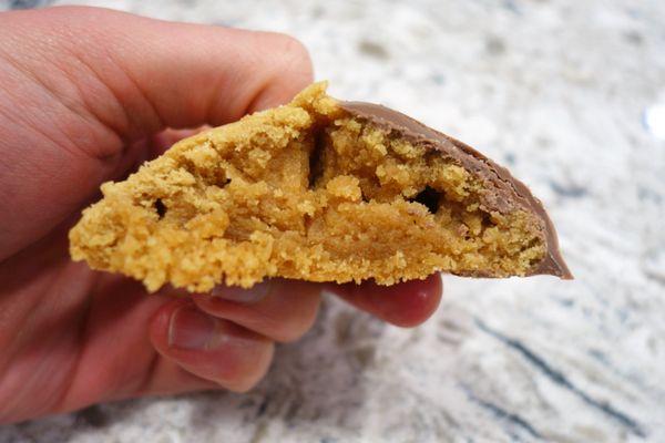 RubySnap Fresh Cookies 12/1/18: (inside Smith's) - Penelope – RubySnap Fresh Cookies Peanut Butter Truffle (interior)