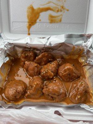 Boneless Wings talk of the beaver falls