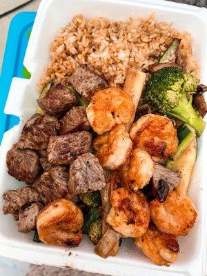 Lunch hibachi steak & shrimp