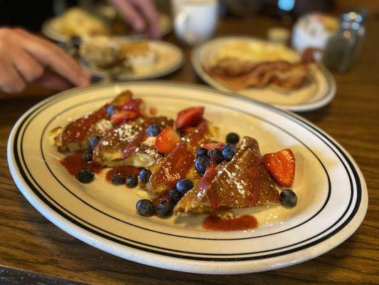 Pain Perdu with Mixed Berries