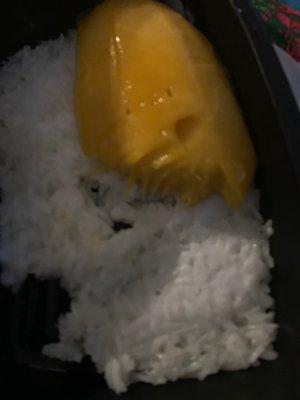 Frozen mango dessert