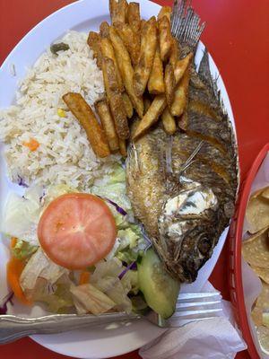 Mojarra frita