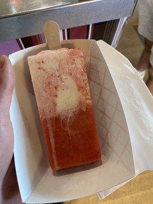 Strawberry Cream Paleta