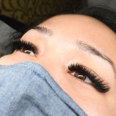 Mega lashes by Elite Artist Jessica