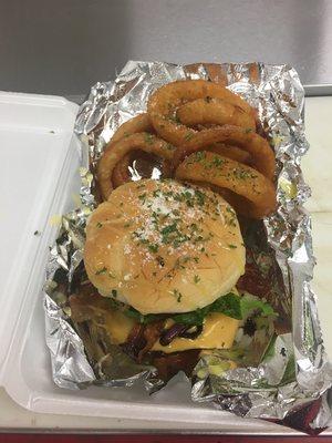 Flava burger & onion rings $10