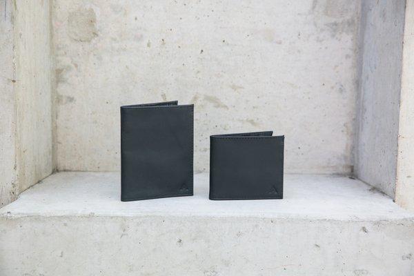 The Slimmest Leather Wallets