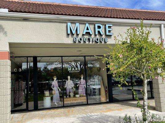 Outside of Mare Boutique