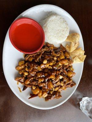 Kung pao beef with steamed rice. Good as ever!