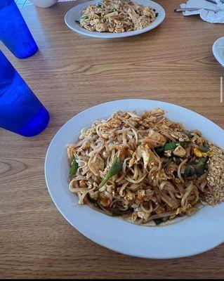 Chicken 60. Pad Thai