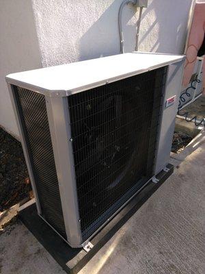 Bryant AC Slim Air Conditioning