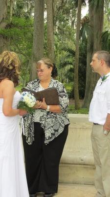 Orlando Notary officiates at Kraft Azalea Gardens Winter Park